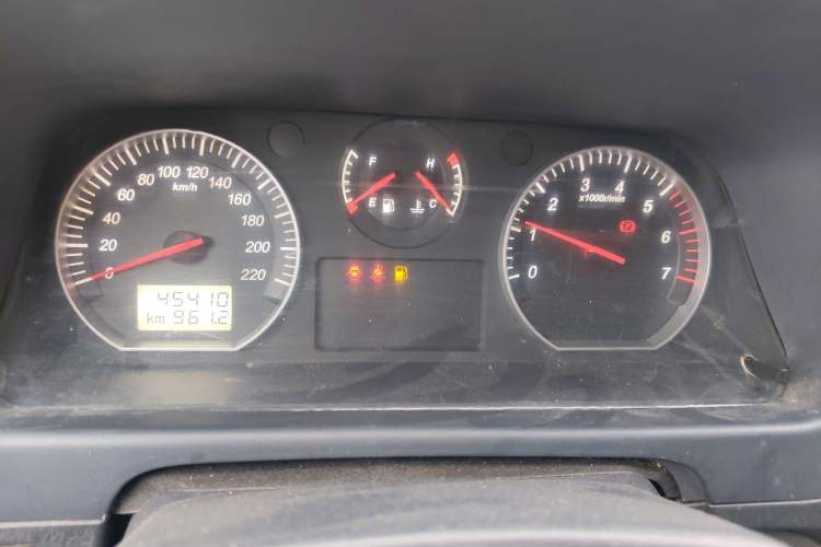 Used Foton Scenic G5 2020 2.4L Commercial Version Long-Wheelbase Flat-Roof 6-Seater Multi-Purpose Passenger Vehicle 4K22D4M Instrument Cluster