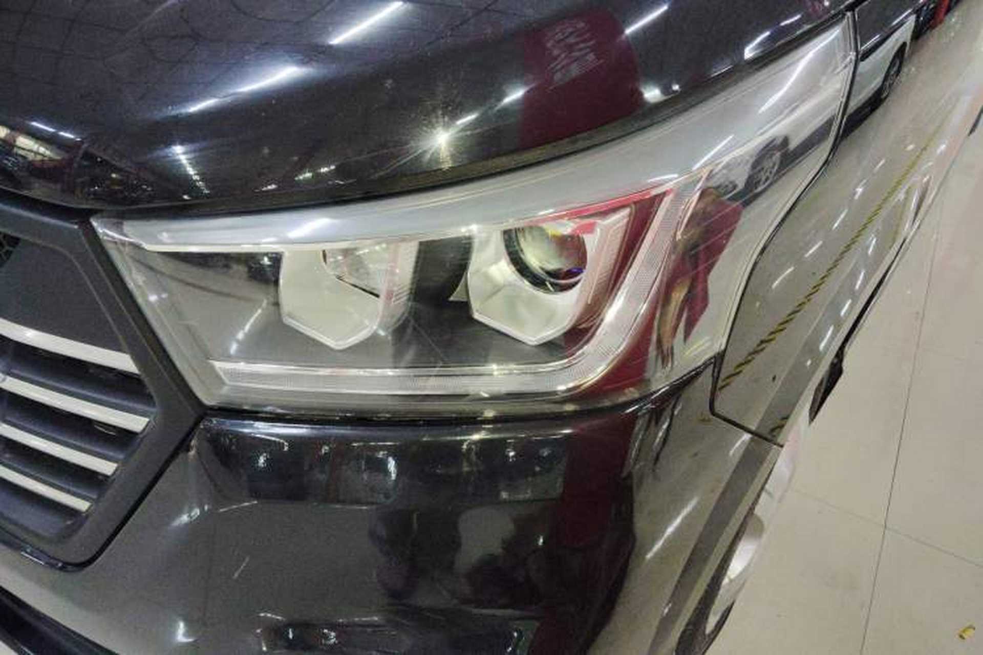 Used Foton Scenic G5 2020 2.0L Gasoline Commercial Version 7-Seater Multi-Purpose Passenger Vehicle 1TZS Left Front Headlight