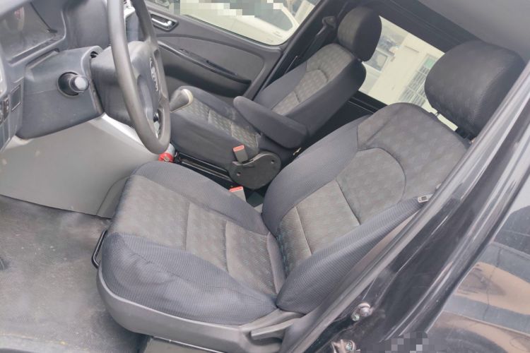 Used Foton Scenic G5 2020 2.4L Commercial Version Long-Wheelbase Flat-Roof 6-Seater Multi-Purpose Passenger Vehicle 4K22D4M Left Front Seat