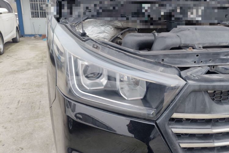 Used Foton Scenic G5 2020 2.4L Commercial Version Long-Wheelbase Flat-Roof 6-Seater Multi-Purpose Passenger Vehicle 4K22D4M Right Front Headlight