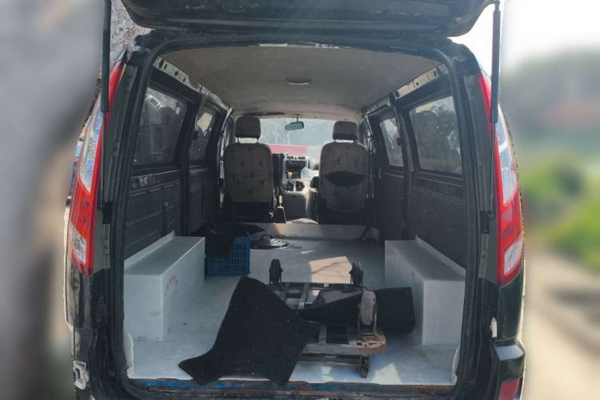 Used Foton Scenic G5 2020 2.0L Long-Wheelbase Flat-Roof 6-Seater Multi-Purpose Passenger Vehicle 1TZS Trunk