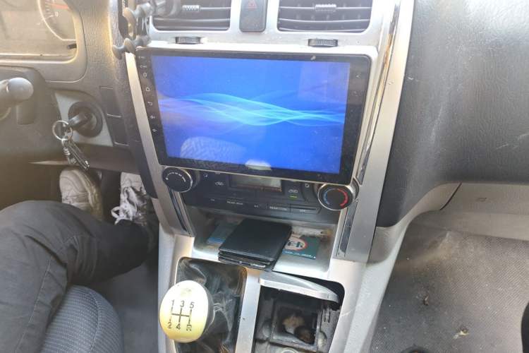 Used Foton Scenic G5 2020 2.0L Long-Wheelbase Flat-Roof 6-Seater Multi-Purpose Passenger Vehicle 1TZS Audio And AC Panel