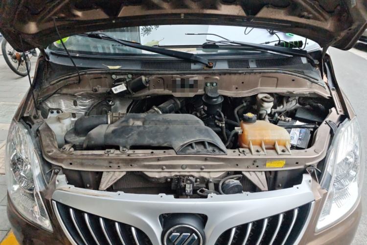 Used Foton Scenic G5 2020 2.0L Long-Wheelbase Flat-Roof 6-Seater Multi-Purpose Passenger Vehicle 1TZS Engine Bay