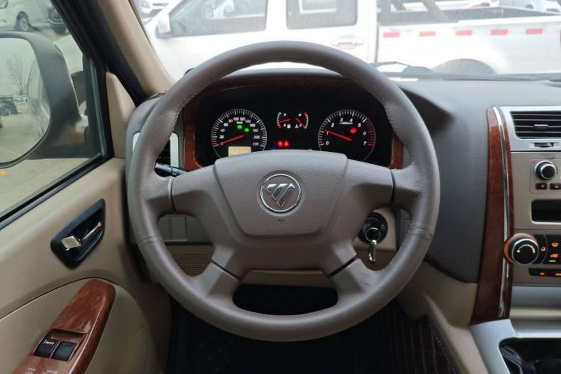 Used Foton Scenic G5 2020 2.0L Long-Wheelbase Flat-Roof 9-Seater Multi-Purpose Passenger Vehicle 1TZS Steering Wheel