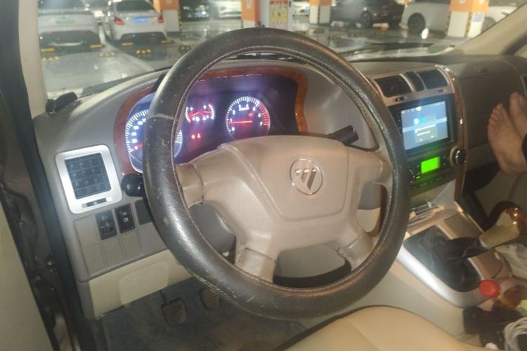 Used Foton Scenic G5 2020 2.4L Commercial Version Long-Wheelbase Flat-Roof 9-Seater Multi-Purpose Passenger Vehicle 4K22D4M Steering Wheel