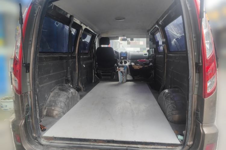 Used Foton Scenic G5 2020 2.0L Long-Wheelbase Flat-Roof 6-Seater Multi-Purpose Passenger Vehicle 1TZS Trunk