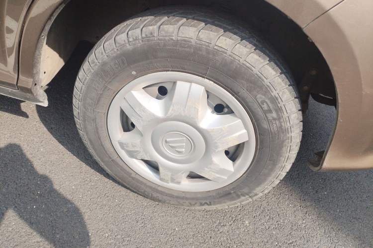 Used Foton Scenic G5 2020 2.0L Long-Wheelbase Flat-Roof 10-Seater Multi-Purpose Passenger Vehicle 1TZS Right Front Wheel Hub