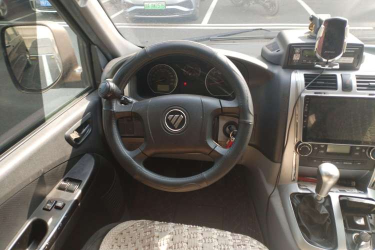 Used Foton Scenic G5 2020 2.0L Long-Wheelbase Flat-Roof 10-Seater Multi-Purpose Passenger Vehicle 1TZS Steering Wheel