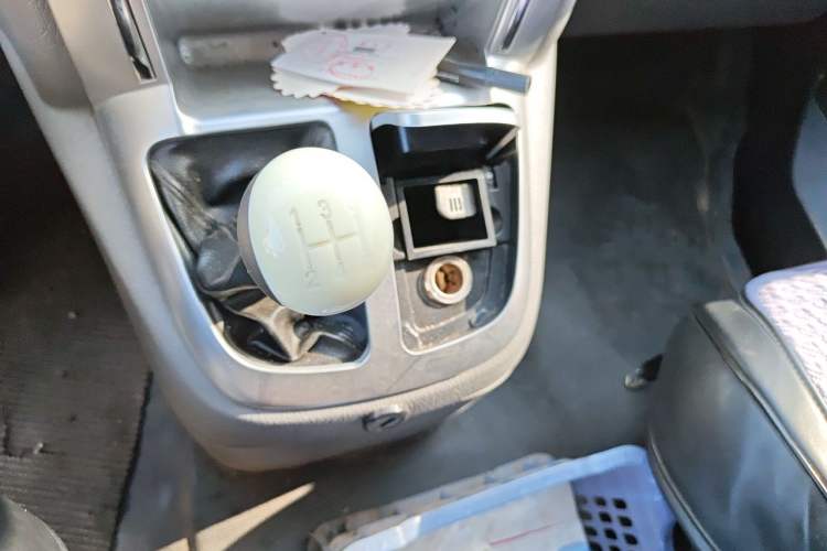Used Foton Scenic G5  Gear Lever
