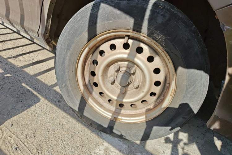 Used Foton Scenic G5  Right Front Wheel Hub