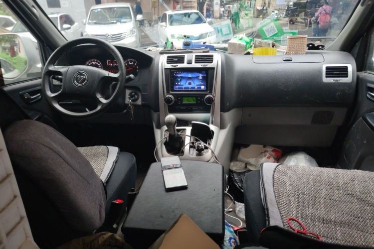 Used Foton Scenic G5 2020 2.4L Commercial Version Long-Wheelbase Flat-Roof 6-Seater Multi-Purpose Passenger Vehicle 4K22D4M Center Console
