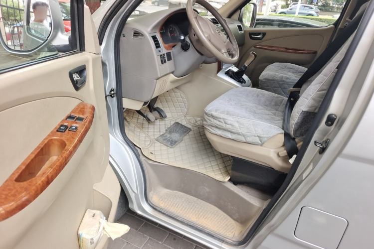Used Foton Scenic G5 2020 2.0L Long-Wheelbase Flat-Roof 9-Seater Multi-Purpose Passenger Vehicle 1TZS Driver Seat