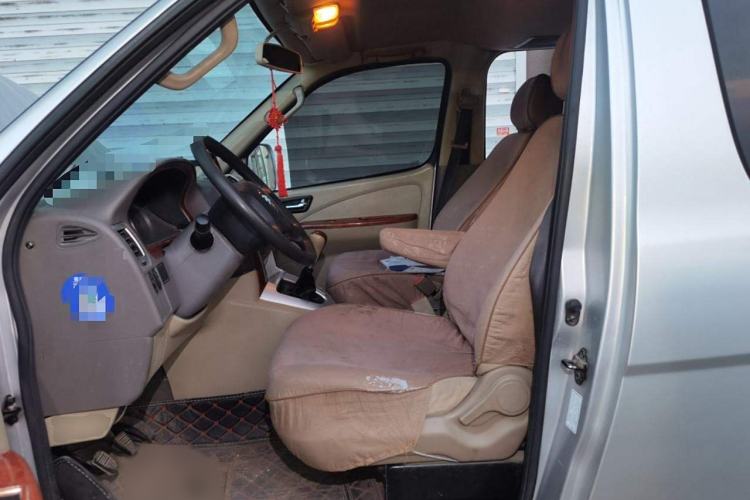 Used Foton Scenic G5 2020 2.0L Long-Wheelbase Flat-Roof 9-Seater Multi-Purpose Passenger Vehicle 1TZS Left Front Seat
