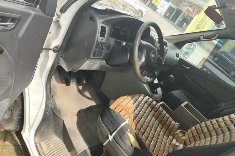Used Foton Scenic G5 2020 2.0L Long-Wheelbase Flat-Roof 6-Seater Multi-Purpose Passenger Vehicle 1TZS Driver Seat