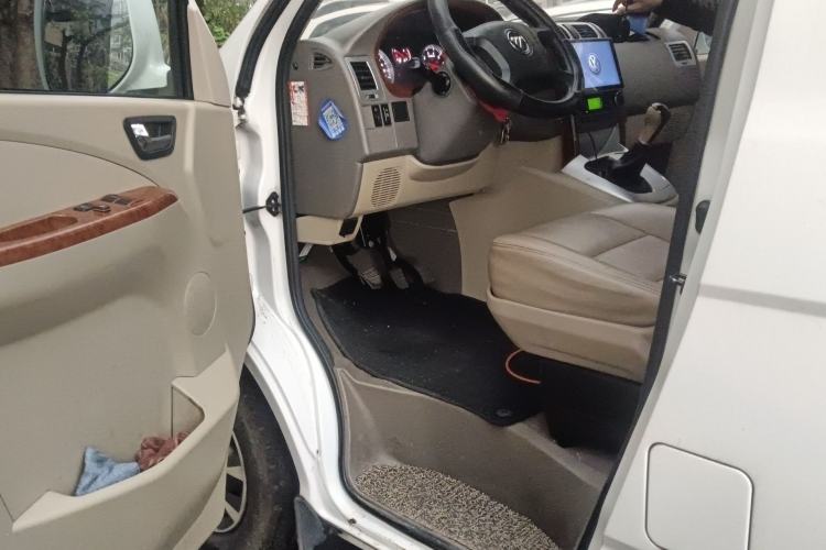 Used Foton Scenic G5 2020 2.0L Gasoline Commercial Version 9-Seater Multi-Purpose Passenger Vehicle 1TZS Driver Seat