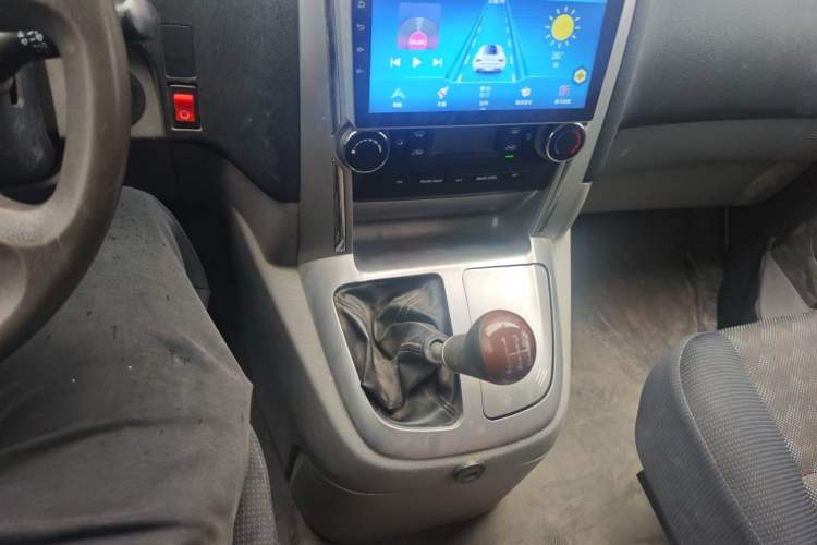Used Foton Scenic G5 2020 2.0L Long-Wheelbase Flat-Top 2-Seater Van 1TZS Gear Lever