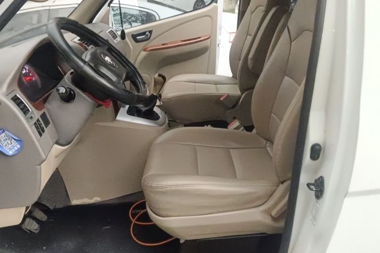 Used Foton Scenic G5 2020 2.0L Gasoline Commercial Version 9-Seater Multi-Purpose Passenger Vehicle 1TZS Left Front Seat