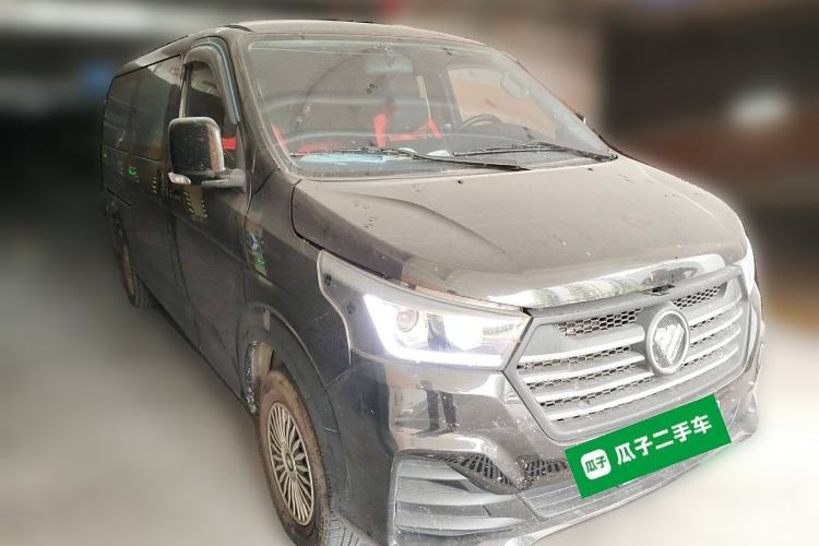 Used Foton Scenic G5 2021 2.0T Diesel Commercial Version 6-Seater Multi-Purpose Passenger Vehicle 4F20TC3 Exterior 2
