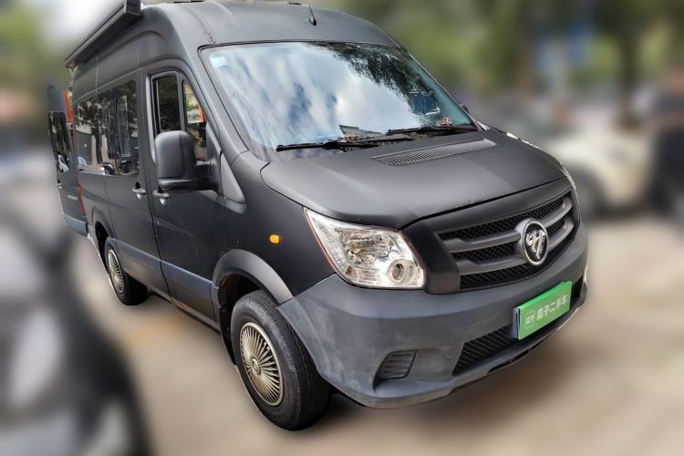 Used Foton Scenic G5  Front Right 45 Deg