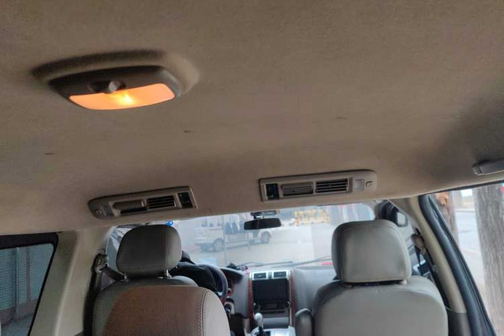 Used Foton Scenic G5 2021 2.0T Diesel Commercial Version 9-Seater Multi-Purpose Passenger Vehicle 4F20TC3 Headliner