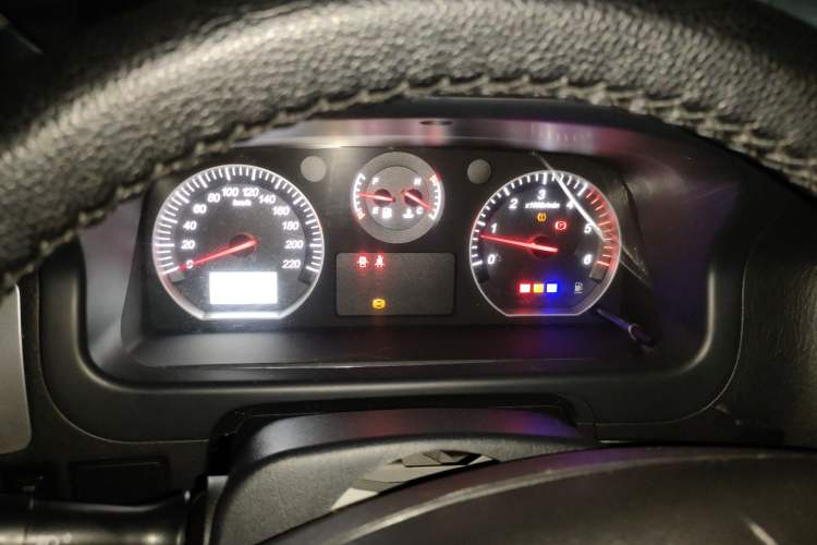 Used Foton Scenic G5 2021 2.0T Diesel Commercial Version 6-Seater Multi-Purpose Passenger Vehicle 4F20TC3 Instrument Cluster
