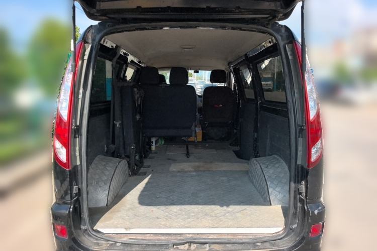 Used Foton Scenic G5 2021 2.0L Gasoline Commercial Version 6-Seater Multi-Purpose Passenger Vehicle 1TZS Trunk