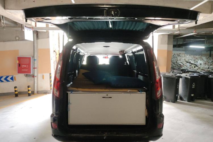 Used Foton Scenic G5 2021 2.0T Diesel Commercial Version 6-Seater Multi-Purpose Passenger Vehicle 4F20TC3 Trunk