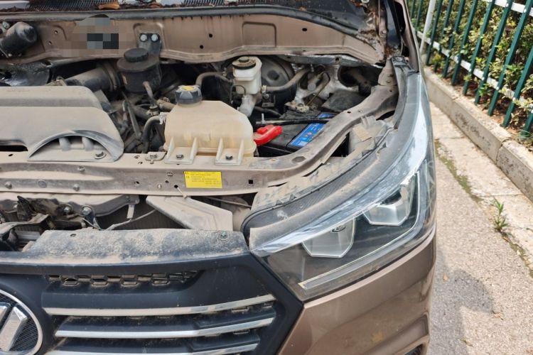 Used Foton Scenic G5 2021 2.0L Gasoline Commercial Version 5-Seater Multi-Purpose Passenger Vehicle 1TZS Engine Bay Left