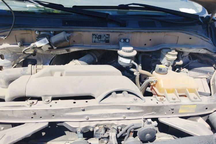 Used Foton Scenic G5  Engine Bay