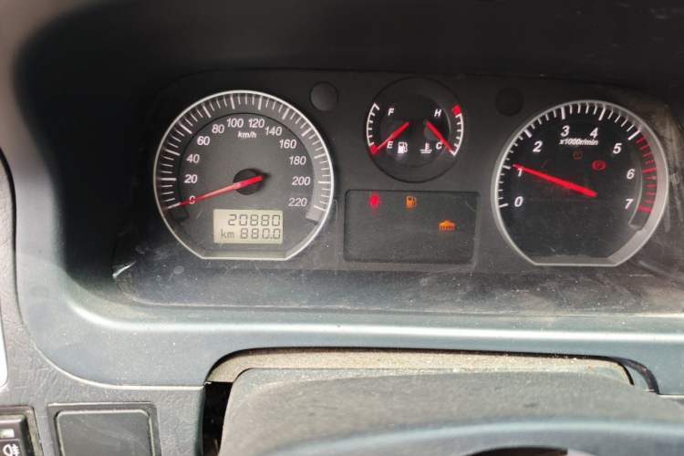 Used Foton Scenic G5 2021 2.0L Gasoline Commercial Version 5-Seater Multi-Purpose Passenger Vehicle 1TZS Odometer Close Up