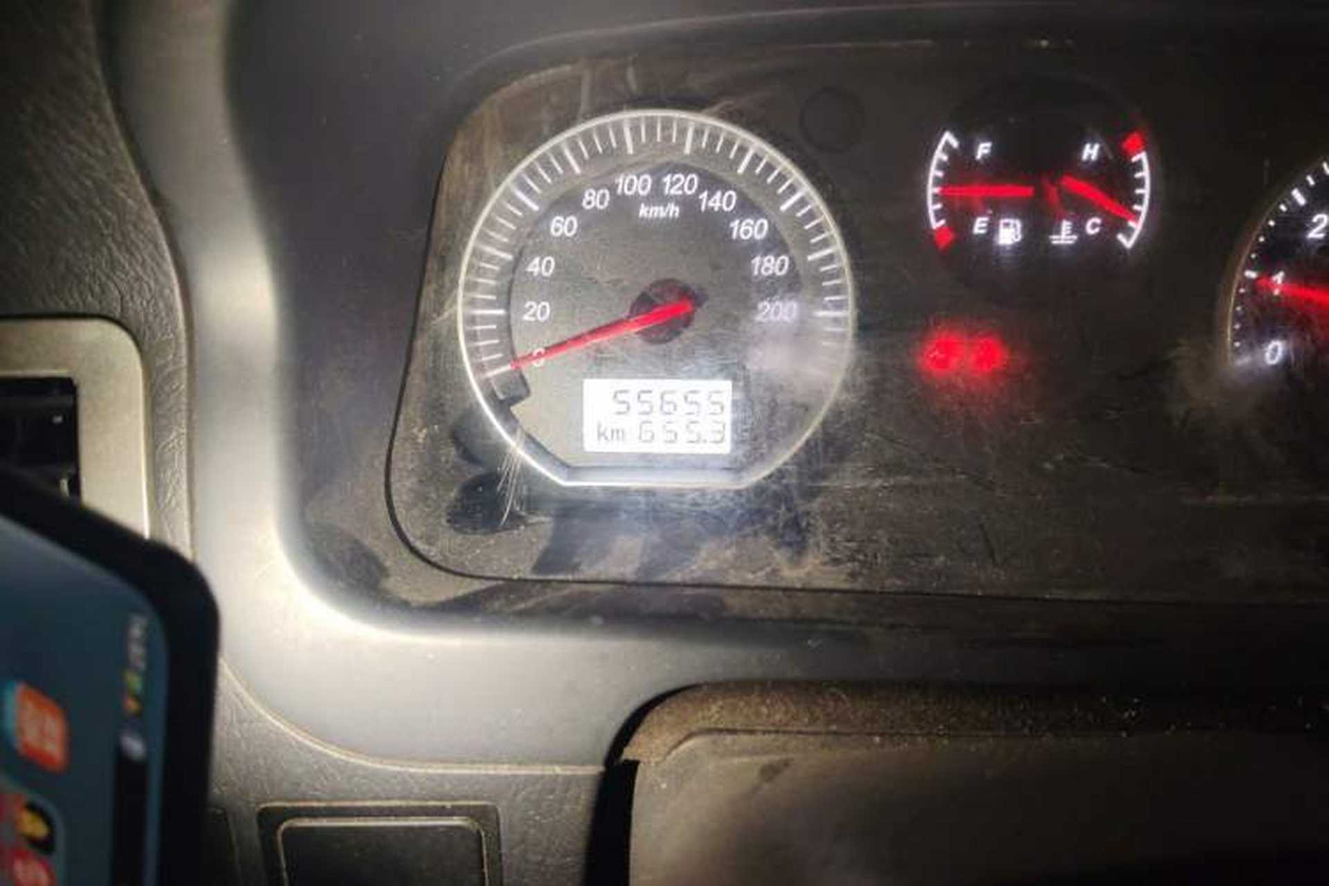 Used Foton Scenic G5 2021 2.0L Gasoline Commercial Version 6-Seater Multi-Purpose Passenger Vehicle 1TZS Odometer Close Up
