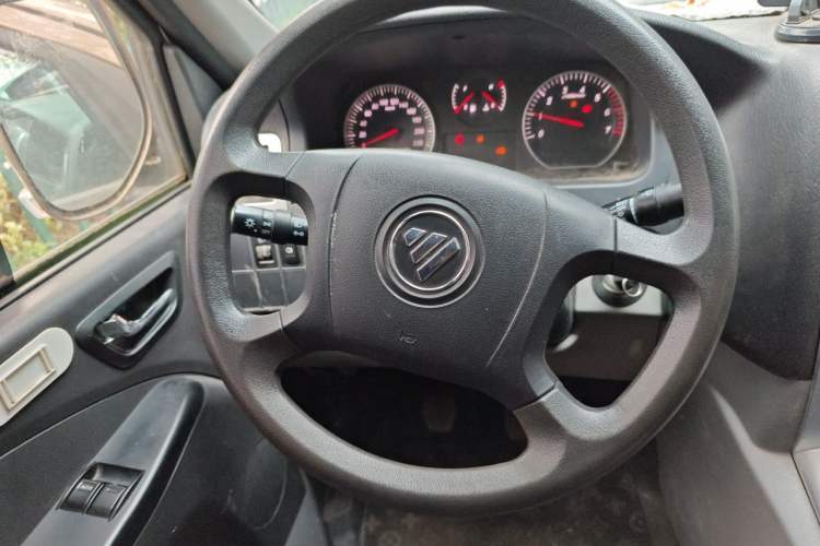 Used Foton Scenic G5 2021 2.0L Gasoline Commercial Version 5-Seater Multi-Purpose Passenger Vehicle 1TZS Steering Wheel