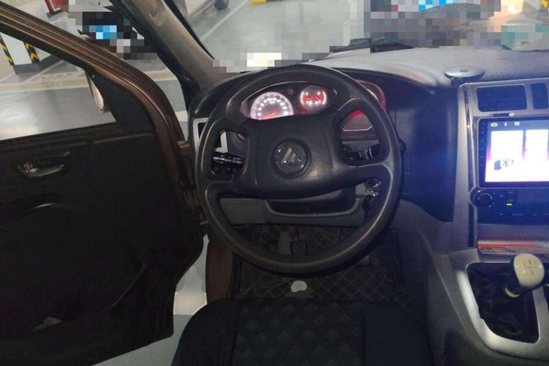 Used Foton Scenic G5 2021 2.0L Gasoline Commercial Version 6-Seater Multi-Purpose Passenger Vehicle 1TZS Steering Wheel