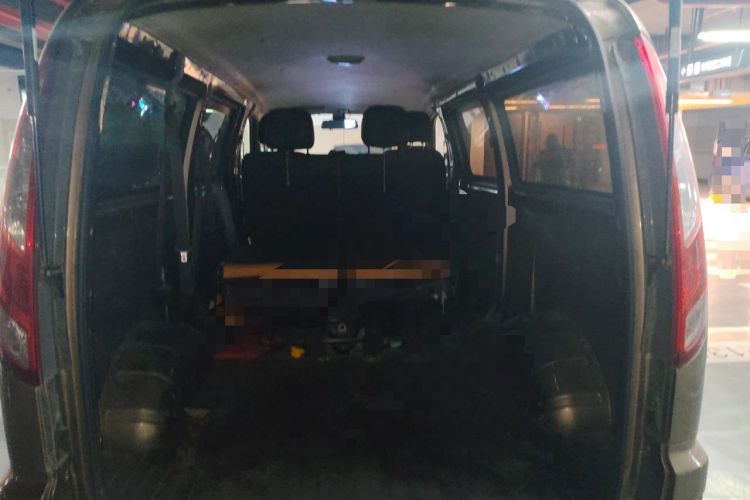 Used Foton Scenic G5 2021 2.0L Gasoline Commercial Version 6-Seater Multi-Purpose Passenger Vehicle 1TZS Trunk