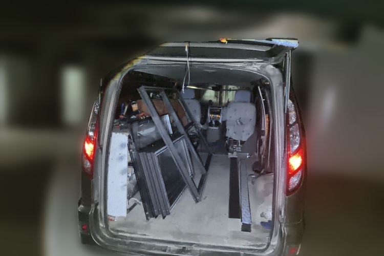 Used Foton Scenic G5 2021 2.0L Gasoline Commercial Version 6-Seater Multi-Purpose Passenger Vehicle 1TZS Trunk