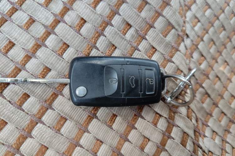 Used Foton Scenic G5 2021 2.0L Gasoline Commercial Version 6-Seater Multi-Purpose Passenger Vehicle 1TZS Vehicle Key
