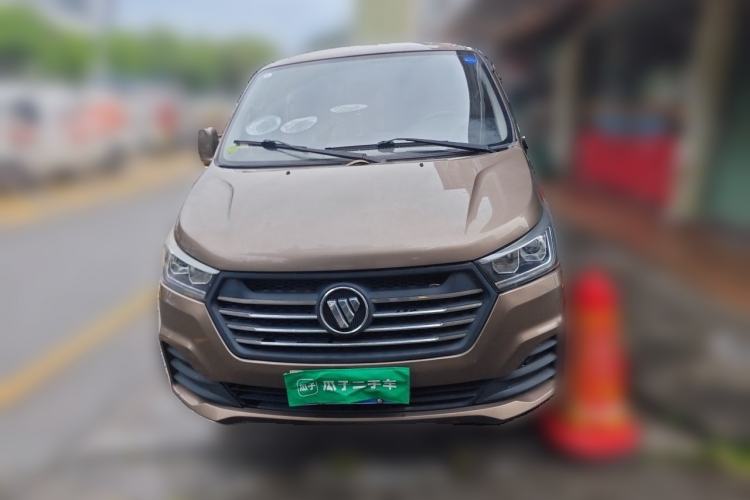 Used Foton Scenic G5 2021 2.0T Diesel Commercial Version 6-Seater Multi-Purpose Passenger Vehicle 4F20TC3 Front