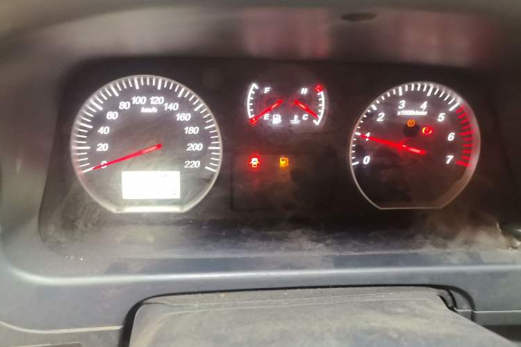 Used Foton Scenic G5 2021 2.0L Gasoline Commercial Version 6-Seater Multi-Purpose Passenger Vehicle 1TZS Instrument Cluster