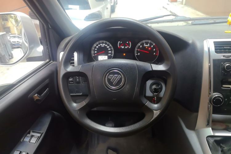 Used Foton Scenic G5 2021 2.0L Gasoline Commercial Version 6-Seater Multi-Purpose Passenger Vehicle 1TZS Steering Wheel