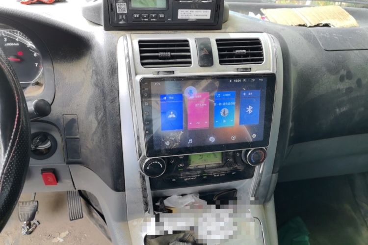 Used Foton Scenic G5 2021 2.0L Gasoline Commercial Version 10-Seater Multi-Purpose Passenger Vehicle 1TZS Audio And AC Panel