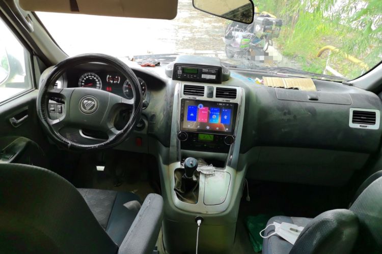 Used Foton Scenic G5 2021 2.0L Gasoline Commercial Version 10-Seater Multi-Purpose Passenger Vehicle 1TZS Center Console