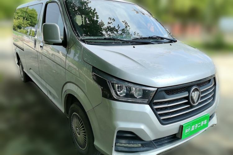 Used Foton Scenic G5 2021 2.0L Gasoline Commercial Version 10-Seater Multi-Purpose Passenger Vehicle 1TZS Front Right 45 Deg