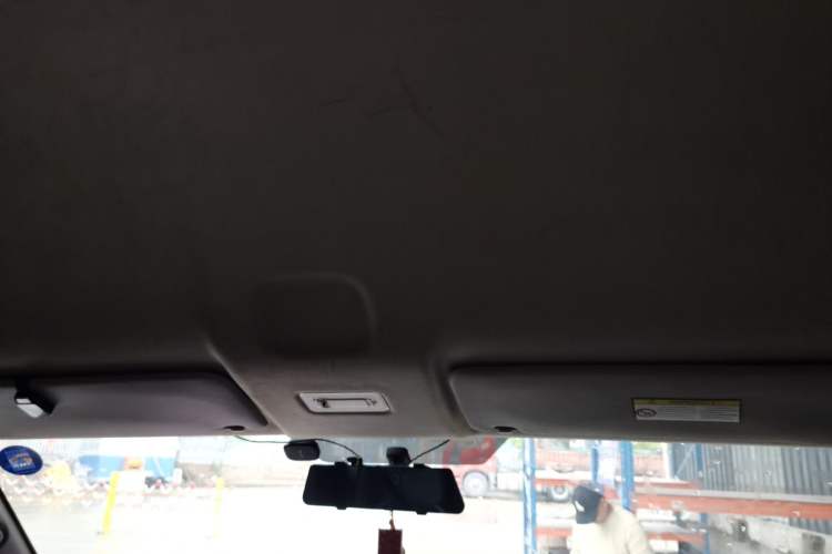 Used Foton Scenic G5 2021 2.0T Diesel Commercial Version 7-Seater Multi-Purpose Passenger Vehicle 4F20TC3 Headliner