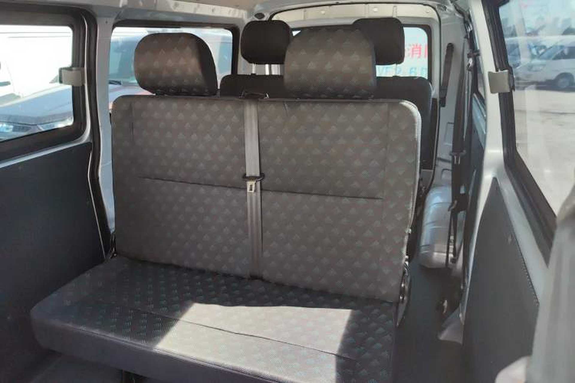 Used Foton Scenic G5 2021 2.0L Gasoline Commercial Version 6-Seater Multi-Purpose Passenger Vehicle 1TZS Interior 1