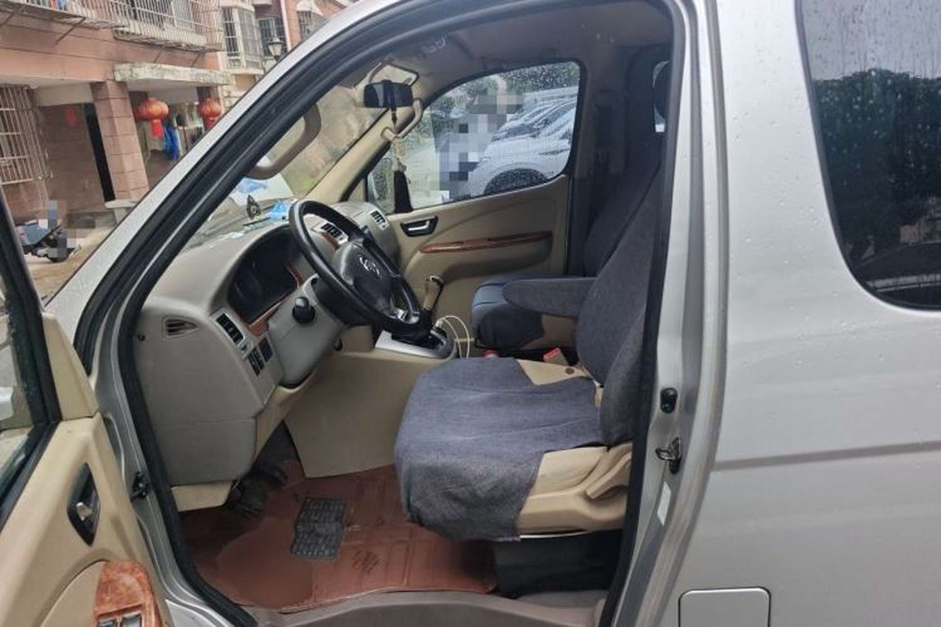 Used Foton Scenic G5 2021 2.0L Gasoline Commercial Version 7-Seater Multi-Purpose Passenger Vehicle 1TZS Left Front Seat