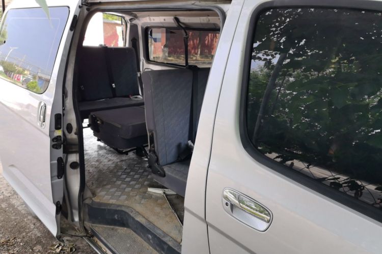 Used Foton Scenic G5 2021 2.0L Gasoline Commercial Version 10-Seater Multi-Purpose Passenger Vehicle 1TZS Left Rear Seat