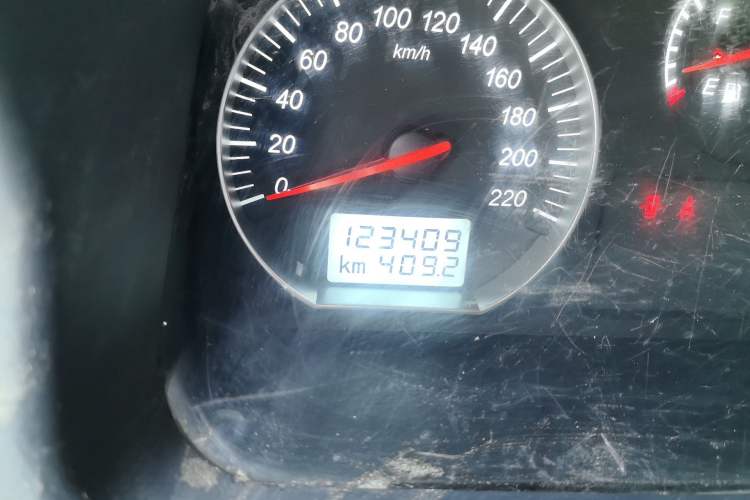 Used Foton Scenic G5 2021 2.0L Gasoline Commercial Version 10-Seater Multi-Purpose Passenger Vehicle 1TZS Odometer Close Up