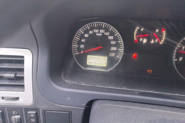 Used Foton Scenic G5 2021 2.0T Diesel Commercial Version 6-Seater Multi-Purpose Passenger Vehicle 4F20TC3 Odometer Close Up