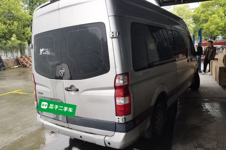 Used Foton Scenic G5 2021 2.0T Diesel Commercial Version 7-Seater Multi-Purpose Passenger Vehicle 4F20TC3 Rear Right 45 Deg