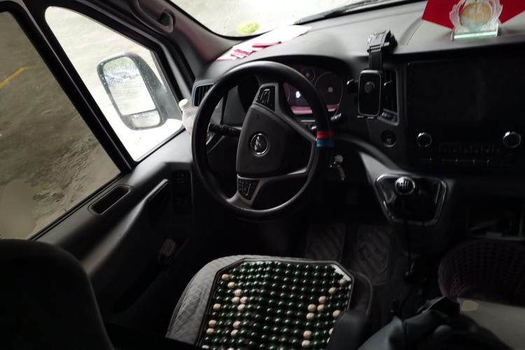 Used Foton Scenic G5 2021 2.0T Diesel Commercial Version 7-Seater Multi-Purpose Passenger Vehicle 4F20TC3 Steering Wheel